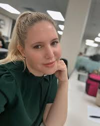 Between petals and peace, I found her — my home, my mom🥰🥰