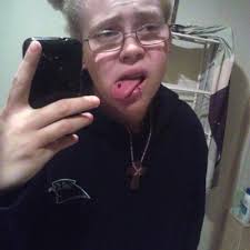 Terase Laci Dickson. (@TeraseLDickson)