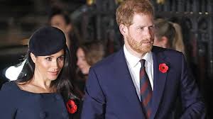 Πόσα λεφτά βγάζει το ζευγάρι και το οικογενειακό «κομπόδεμα» που τους συντηρεί. Korwnoios Prigkipas Xari Egkateleipse Th Xwra Toy Sthn Wra Ths Anagkhs Leei Ka8hghths Iatrikhs Arouraios Gr Eidhseis