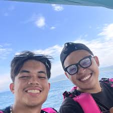 dhani van howell (@tootireddhani) • Instagram photos and videos