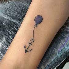 2017 yılında çıkan yeni , trend ve çekici bayan bilek dövme modelleri kaynak parmaklarınıza yapabileceğiniz 10 adet küçük minimalist dövme modelleri #tattoo. Bilek Dovmeleri Bayan Wrist Tattoos For Women Dovmeli Kadin Bilek Dovmeleri Dovme