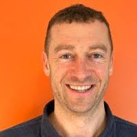 Caroline Buff's Instagram, Twitter & Facebook