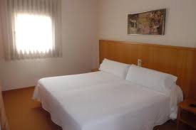Hostal palouet de segarra is placed a few minutes' drive from antic hospital de jesucrist archaeological museum. Hostal Palouet De Segarra 1 Masoteras Lleida Spain 47 Guest Reviews Book Hotel Hostal Palouet De Segarra 1