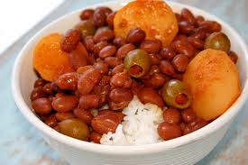 I'm definitely making this what else goes with ie side dishes. Puerto Rican Rice And Beans Habichuelas Guisadas Kitchen Gidget