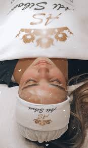 עדי נחמני-סיבוני...