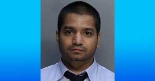 Retiran cargos contra profesor acusado de tener sexo con estudiante