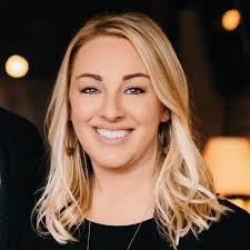 Area Moms Share Their Secrets for a Smooth Transition Into the School Year 