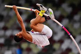 1 day ago · christopher nilsen, of the united states, celebrates after winning the silver medal in the men's pole vault final at the 2020 summer olympics, tuesday, aug. Vozzbv Iisyxhm