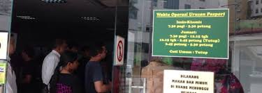 If you live overseas and want to renew your australian passport, you can begin the process online if you're 18 years of age or older and your most recent australian passport Immigration Department Of Malaysia Edificio Gubernamental