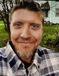 Beverly Riddle's Instagram, Twitter & Facebook