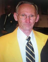Karl R Strehl, 85 years old of Knox, Indiana, passed away Tuesday, November  10, 2020 in Hobart, Indiana He was born Tuesday, August 20, 1935 in  Chicago, Illinois, Son of the late