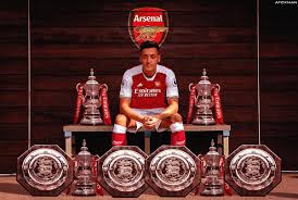 Auf twitter gab er einen eindeutigen hinweis auf seinen künftigen klub. Jcxpjhqba7a8sm