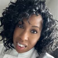 Jessica Schiele's Instagram, Twitter & Facebook