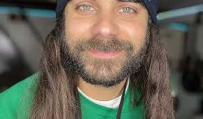 😎 hope everybody has a great Friday with good vibes