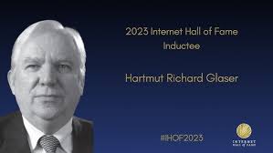 Susan Estrada Profile, 2014 Internet Hall of Fame Pioneer