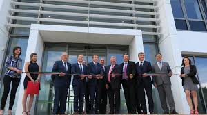 Pin's credit agricole ( indre ) pas cher : Chateauroux Le Nouveau Siege Du Credit Agricole Inaugure