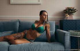 Cherneka Johnson Nude | P+
