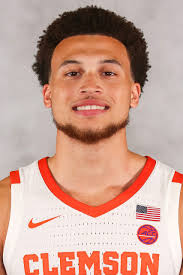 Chase Hunter's Instagram, Twitter & Facebook