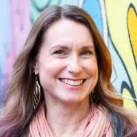 Jen Berg's Instagram, Twitter & Facebook