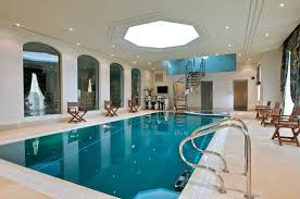 The Master Pools Guild Presents 20 Fabulous Residential Indoor Pools Indoor Pool Design Indoor Pool Residential Pool