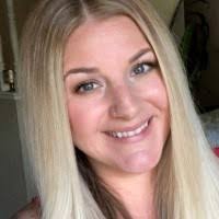 Megan Metzinger's Instagram, Twitter & Facebook