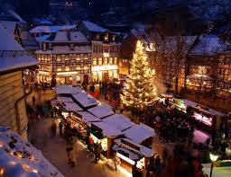 Weihnachtsmarkte In Nrw Mit Fachwerkromantik 2019 Weihnachtsmarkt Monschau Weihnachtsmarkt Altstadt