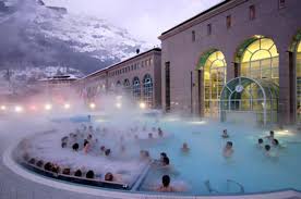 În ungaria, ţara apelor termale, unde din vestul ţării se poate ajunge cu cea mai mare uşurinţă, ofertele sunt mai mult decât îmbietoare. DestinaÅ£ii De VacanÅ£Äƒ Welness Spa In StaÅ£iunile Cu BÄƒi Termale Din Ungaria Maramedia