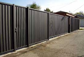 Pada dasarnya, harga pagar besi tergantung dari luas media pagar itu sendiri. Daftar Harga Pagar Besi Per Meter Persegi Dmo