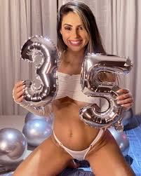 Rainha Hotwife - Free pics, galleries \u0026 more at Babepedia