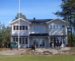 Kinderfreundliches Ferienhaus Mit Sauna Auf Seegrundstuck Mit Eigenem Seezugang Und Boot Auf Der Beliebten Ostsee Schareninsel Ingaro Ferienhaus Ferien Haus