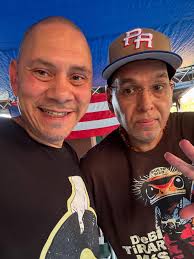 Decided to spend Thanksgiving with my daughter Loni Rodriguez , my  grandson, my daughter Sabrina and family and friends that I've not seen in  a while. No amusement parks or sightseeing. Just