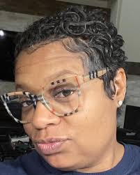 Last weekend we along with almost 40 family members and friends celebrated  a monumental occasion for the Flowers Family. Our son David III, officially  became our family's first Morehouse Man. He didn't