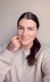 Christa Castillo's Instagram, Twitter & Facebook