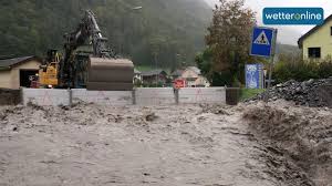 Nach heftigem regen sind im südwesten von rumänien mehrere orte überschwemmt worden. Hochwasser In Der Schweiz 03 10 2020 Youtube