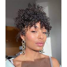 Vintage victory rolls from 1940's. Black Hair Through The Decades Behindthechair Com