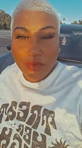 Im in love with all the beautiful Grays I see in this group. Some of my  transitioning of the years. I realized not to go against the grain. But  flow with it.