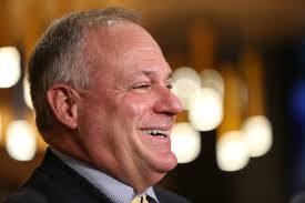 1981 Peach Bowl Offensive MVP Mickey Walczak Passes Away