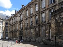 Mediatheque D Arras 2020 En 2020 Mediatheque Abbaye