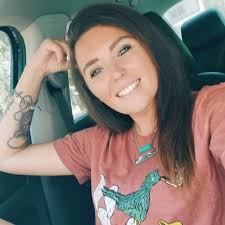 Lacy Weed (@lacyweeeeeed)