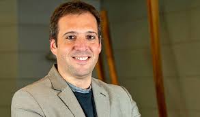 Familia Ibáñez capitaliza Explora y consolida control desde Madrid