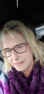 Pink💕 or blue💙? 😋👉 fbook.cc/6Nh1