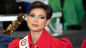 Image result for frisuren kurze haare berühmtheit