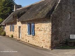 Chaumiere Restauree De Kerascoet Nevez Cornouaille Bretagne Brittany Bretagne Chaumiere Et Toit De Chaume