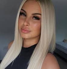 Profile for Elle Jacobs