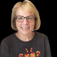 Merle Carter's Instagram, Twitter & Facebook