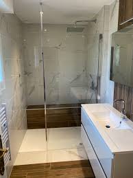 Renovation Salle De Bain A Riantec En 2020 Renovation Salle De Bain Grande Salle De Bain Salle De Bain