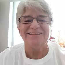 Terri Noonan's Instagram, Twitter & Facebook