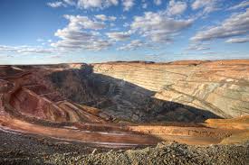 Here you find 14 meanings of the word boulder. Kalgoorlie Boulder Western Australia Australia Britannica
