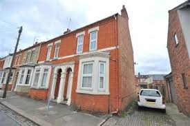Maybe you would like to learn more about one of these? 3 Bedroom House To Rent In Fife Street Northampton Nn5