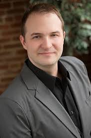 Alan Ashley's Instagram, Twitter & Facebook